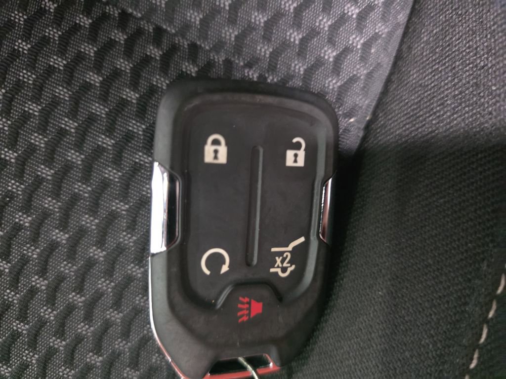 Certified 2023 GMC Acadia SLE w/ Driver Convenience Package image 36