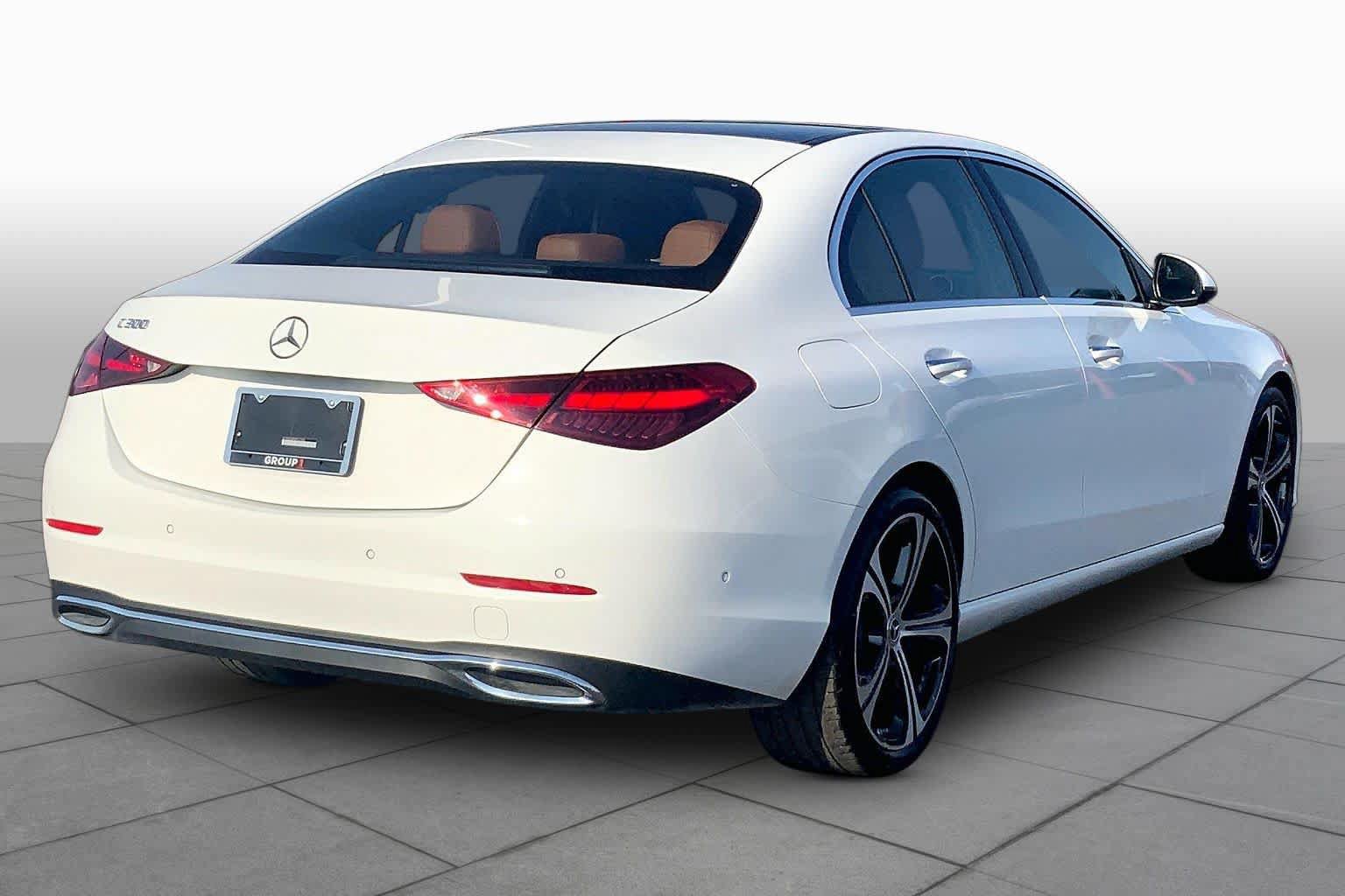 Used 2025 Mercedes-Benz C 300 Sedan image 13