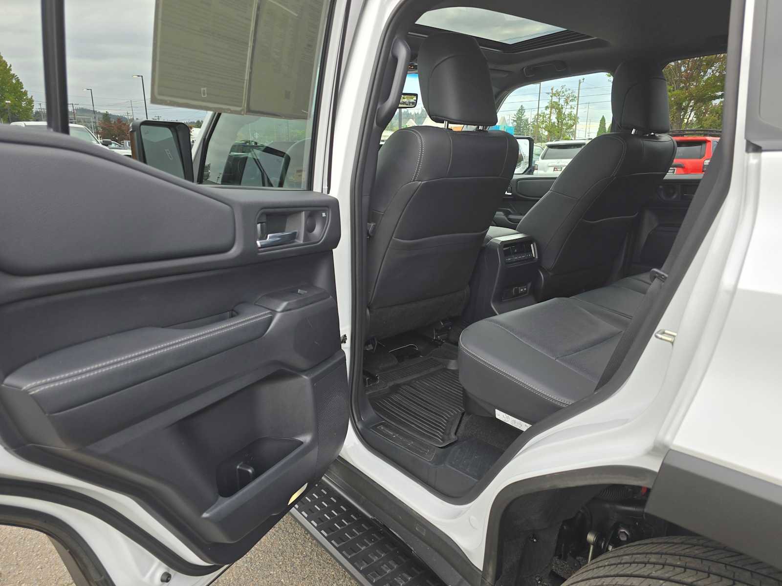 Certified 2025 Toyota Land Cruiser image 21