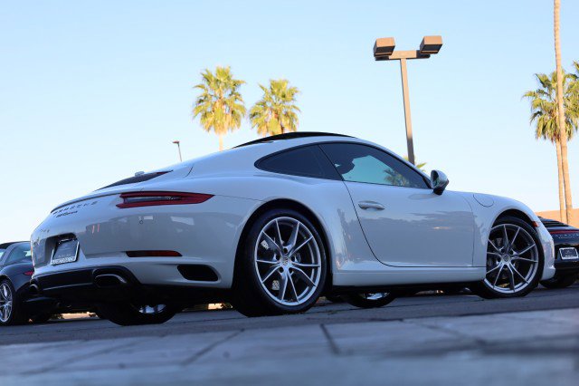 Used 2017 Porsche 911 Carrera image 19