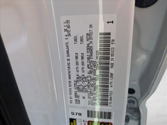 Used 2025 Toyota Tacoma TRD Off-Road image 23