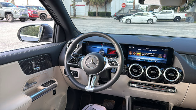 Used 2026 Mercedes-Benz GLA 250 image 13