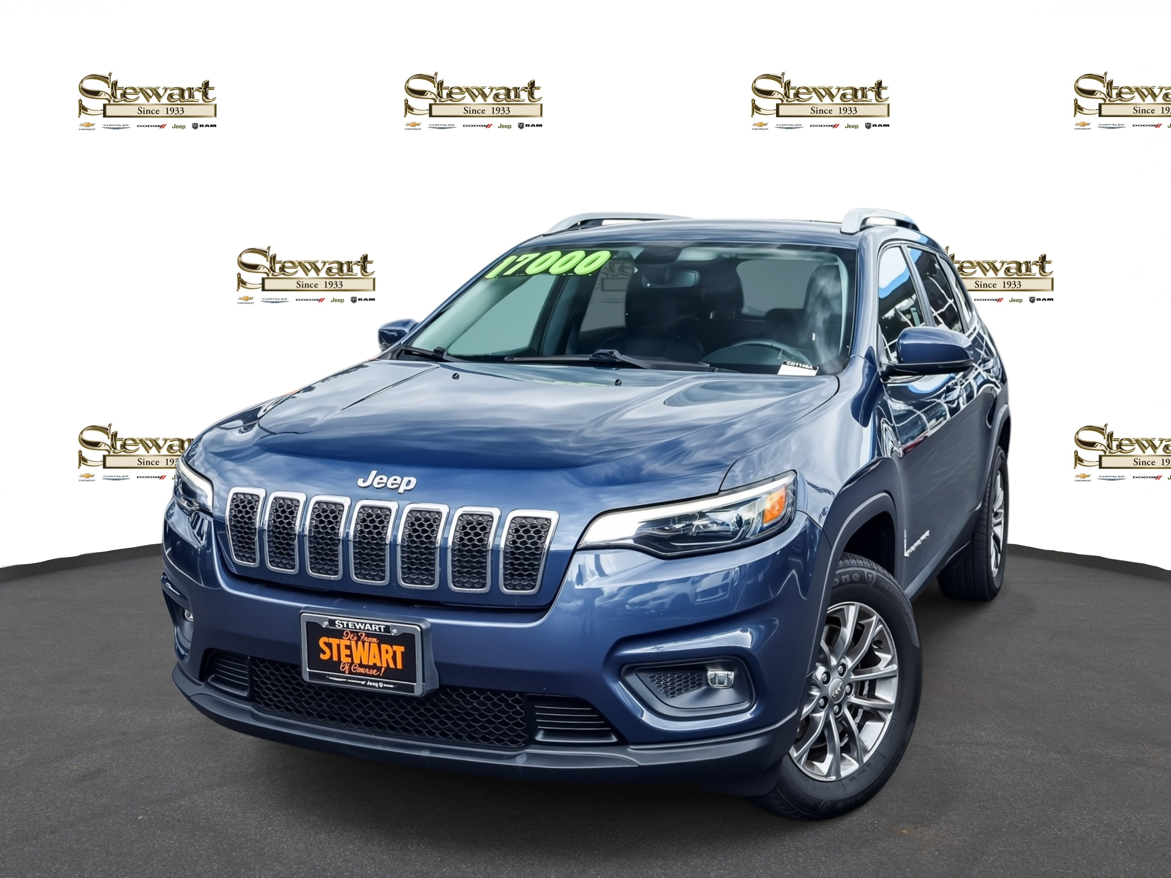 Used 2020 Jeep Cherokee Latitude Plus w/ Comfort/Convenience Group AWD/4WD image 1