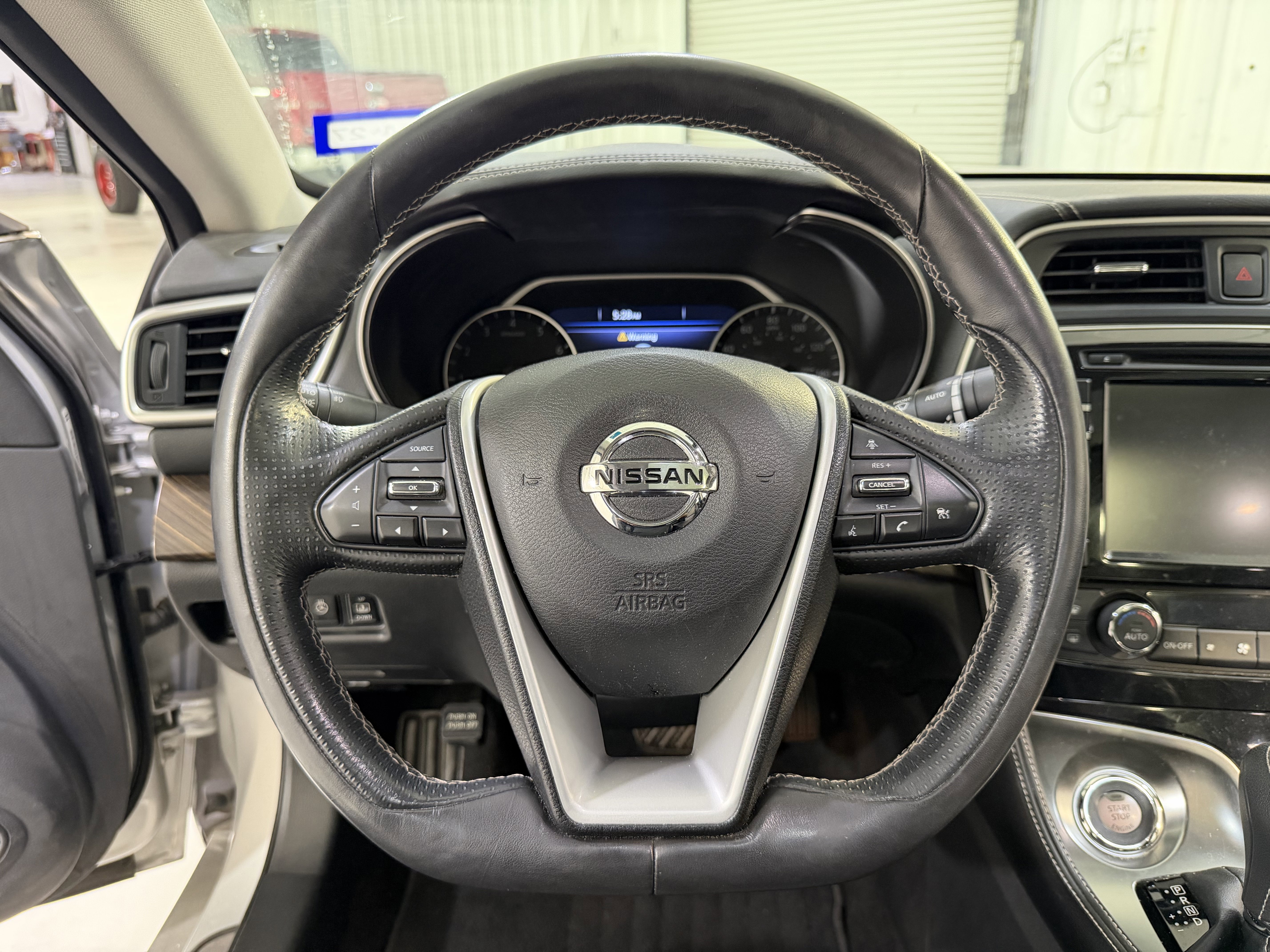 Used 2016 Nissan Maxima Platinum image 16