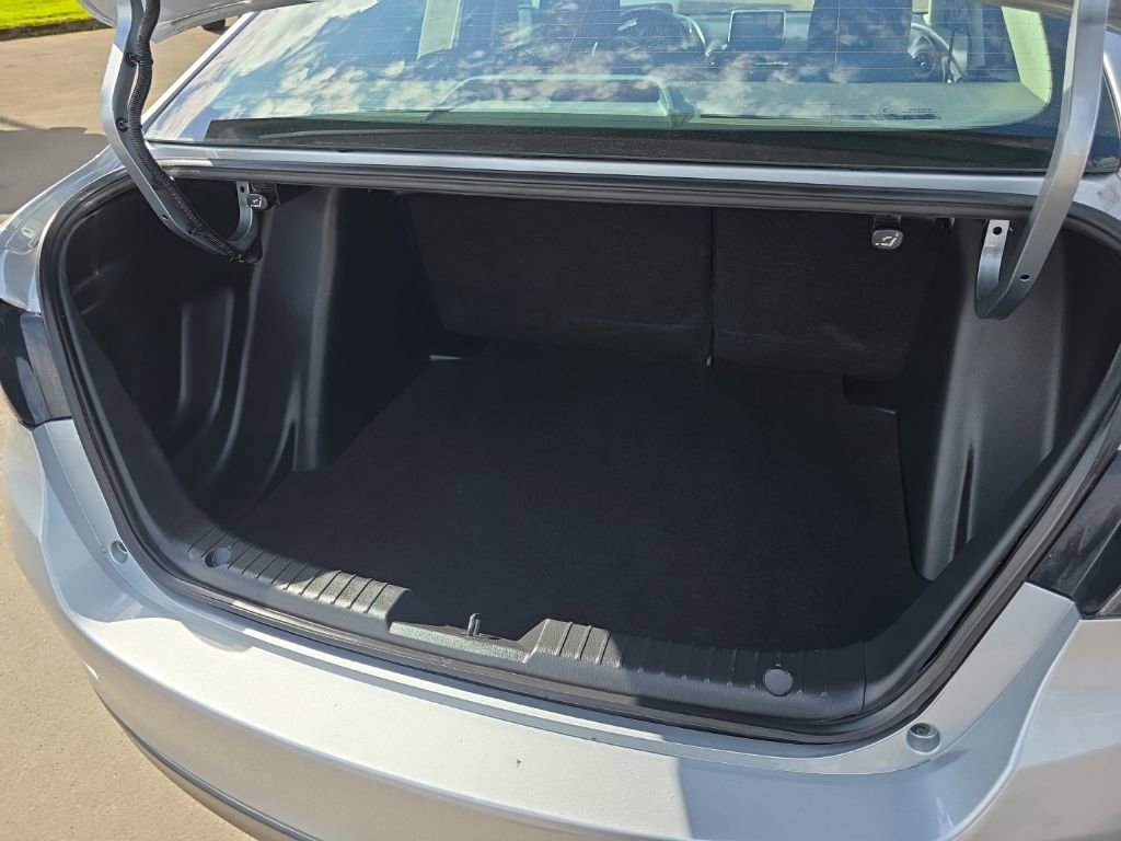 Used 2017 Toyota Yaris iA FWD image 12