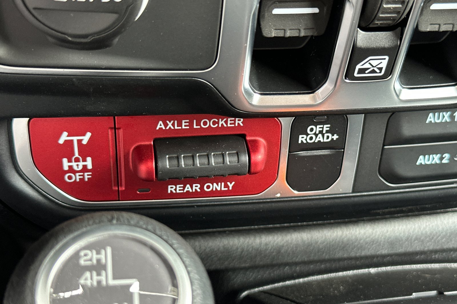 New 2026 Jeep Gladiator Sport AWD/4WD image 26