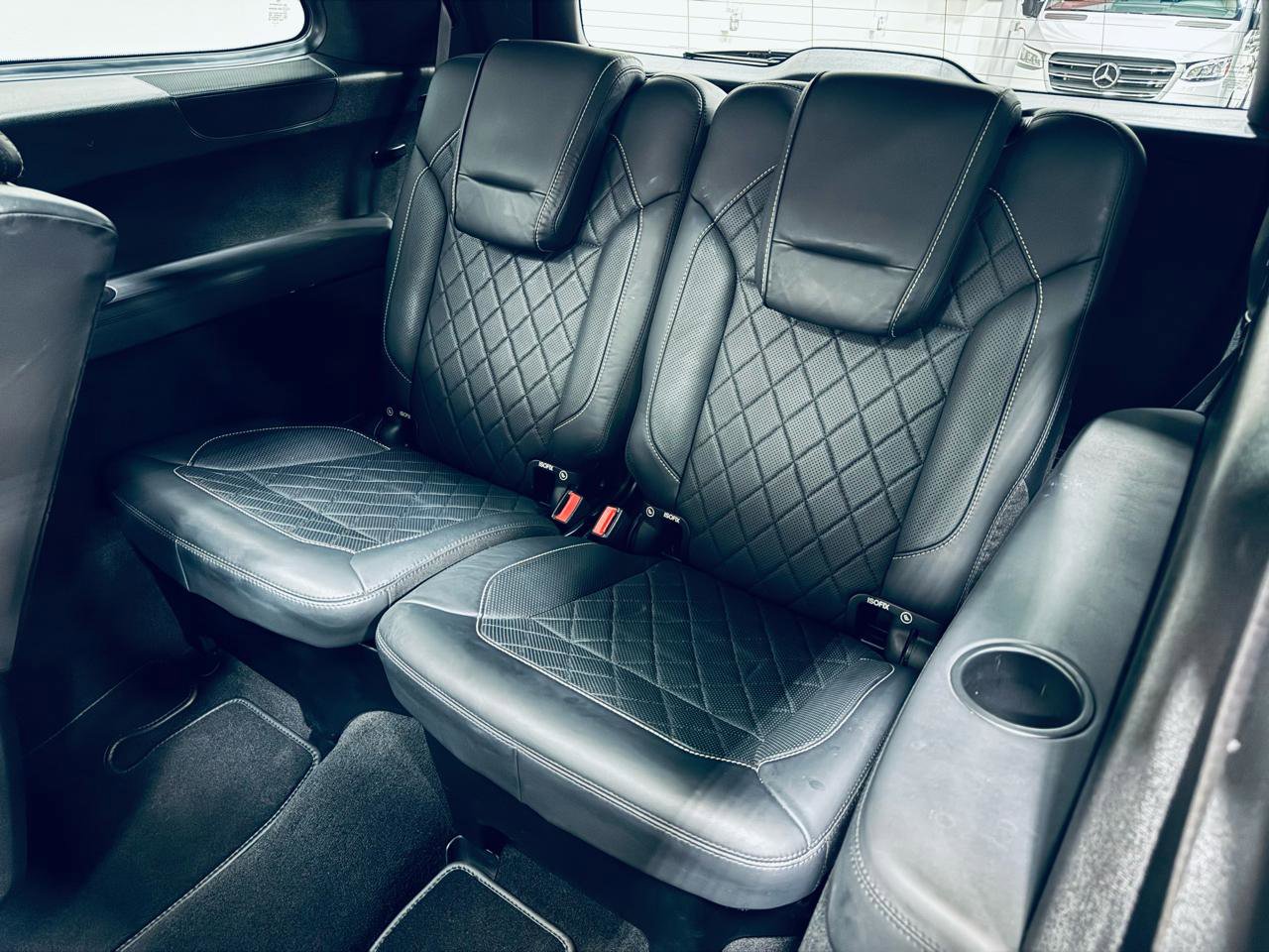 Used 2014 Mercedes-Benz GL 550 4MATIC image 40