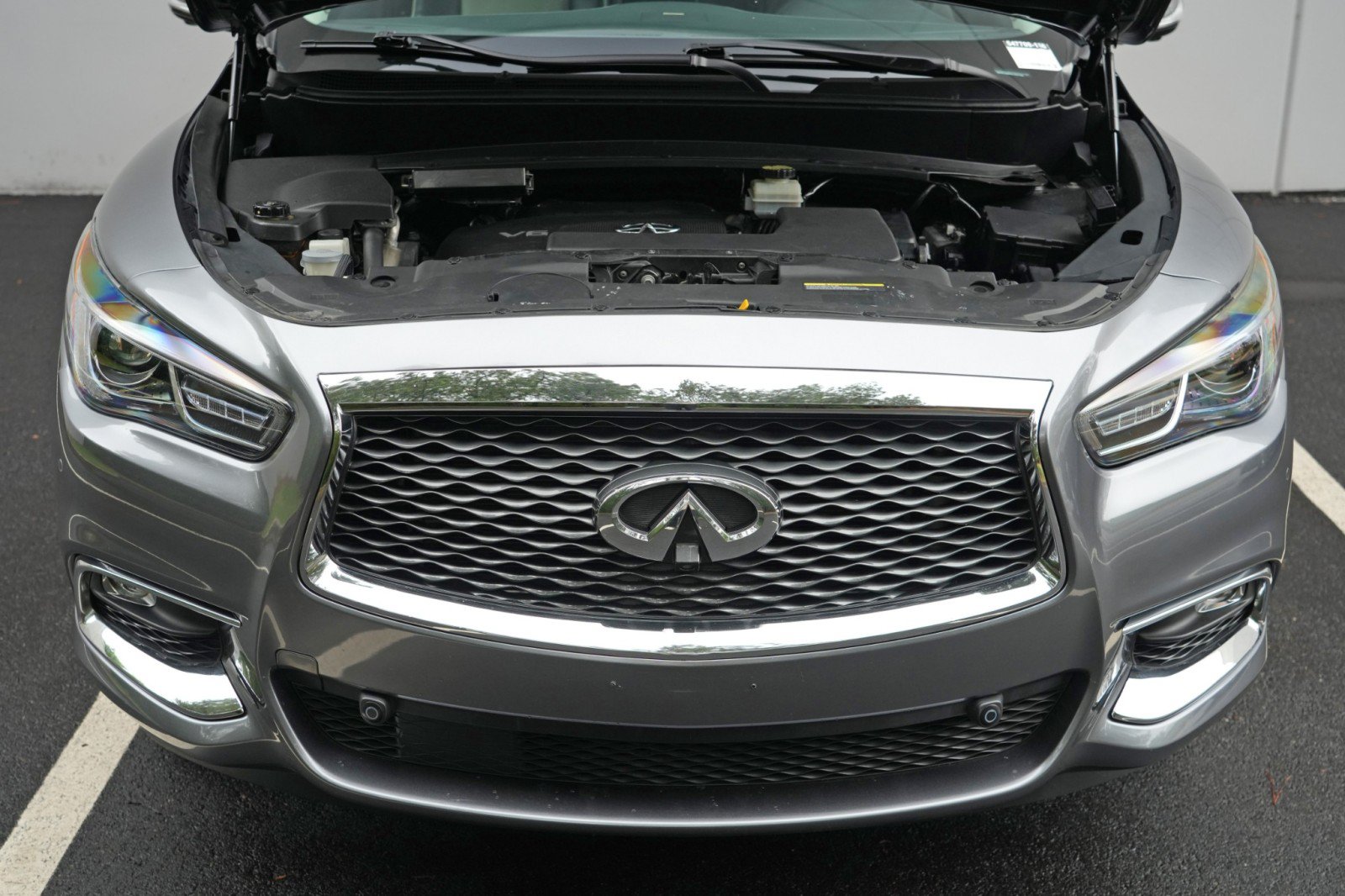 Used 2020 INFINITI QX60 Signature Edition w/ Cargo Package Essential FWD image 7