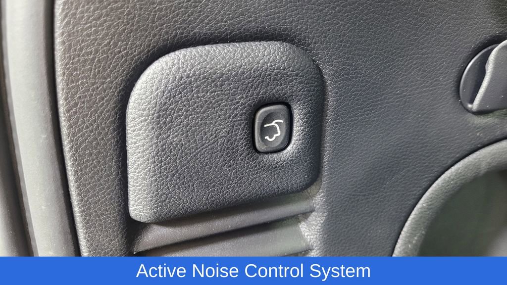 Used 2022 Jeep Grand Cherokee Laredo X image 13