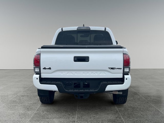 Used 2018 Toyota Tacoma TRD Pro AWD/4WD image 4