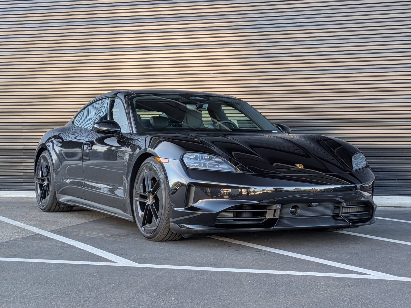 New 2026 Porsche Taycan RWD image 9