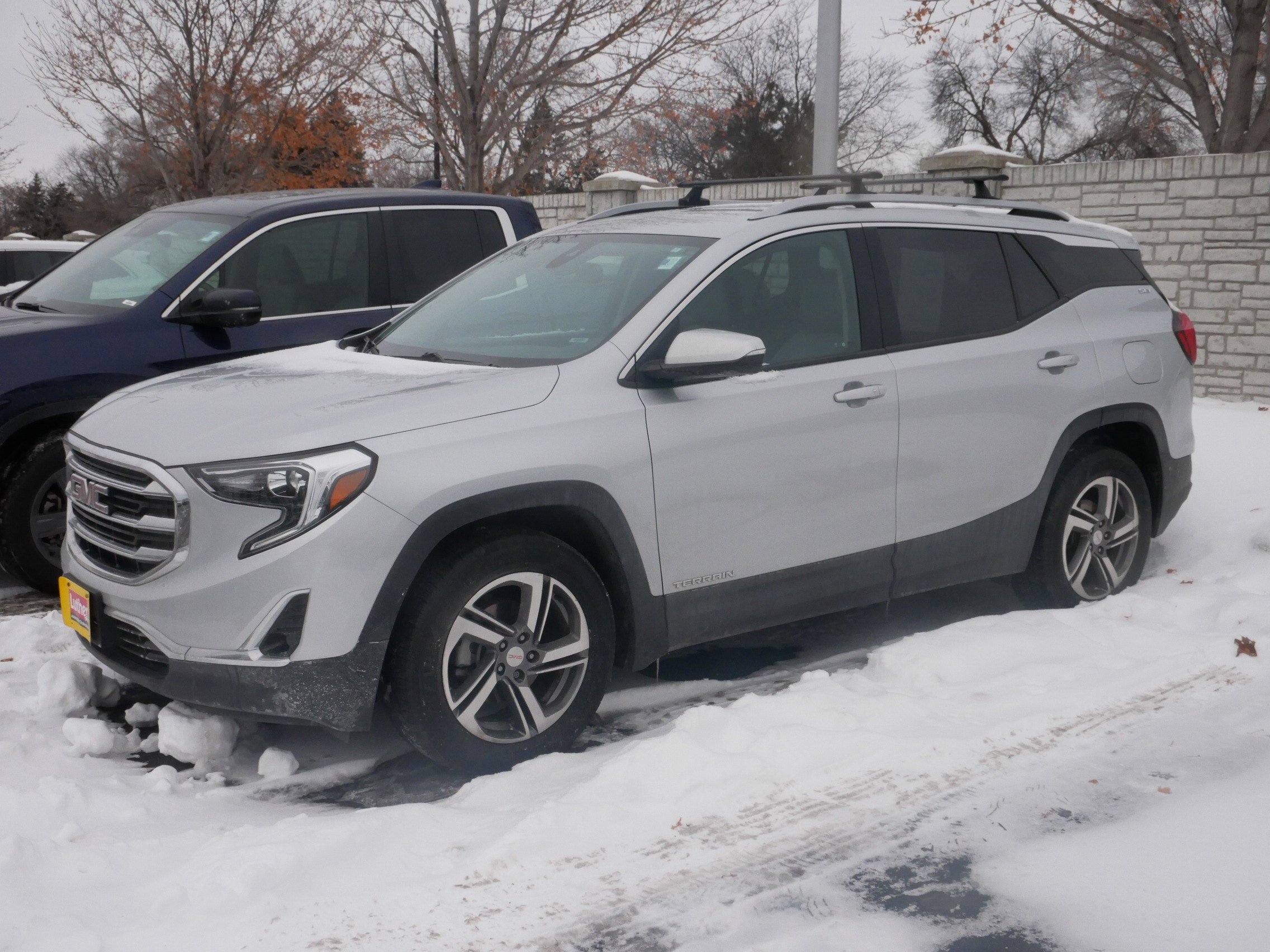 Used 2020 GMC Terrain SLT image 5