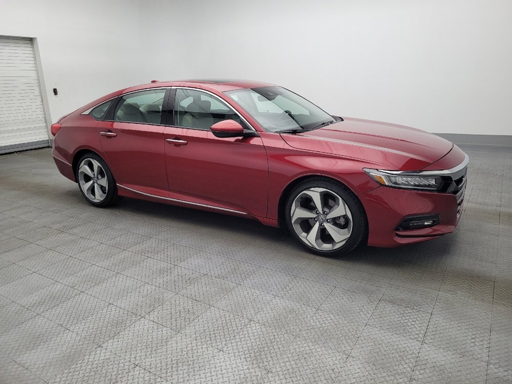 Used 2018 Honda Accord Touring image 11