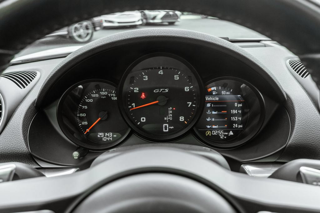 Used 2018 Porsche 718 Boxster GTS RWD image 14
