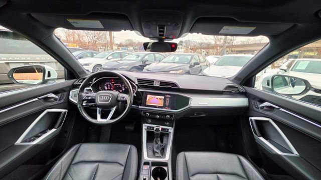 Used 2021 Audi Q3 2.0T Premium w/ Convenience Package image 31