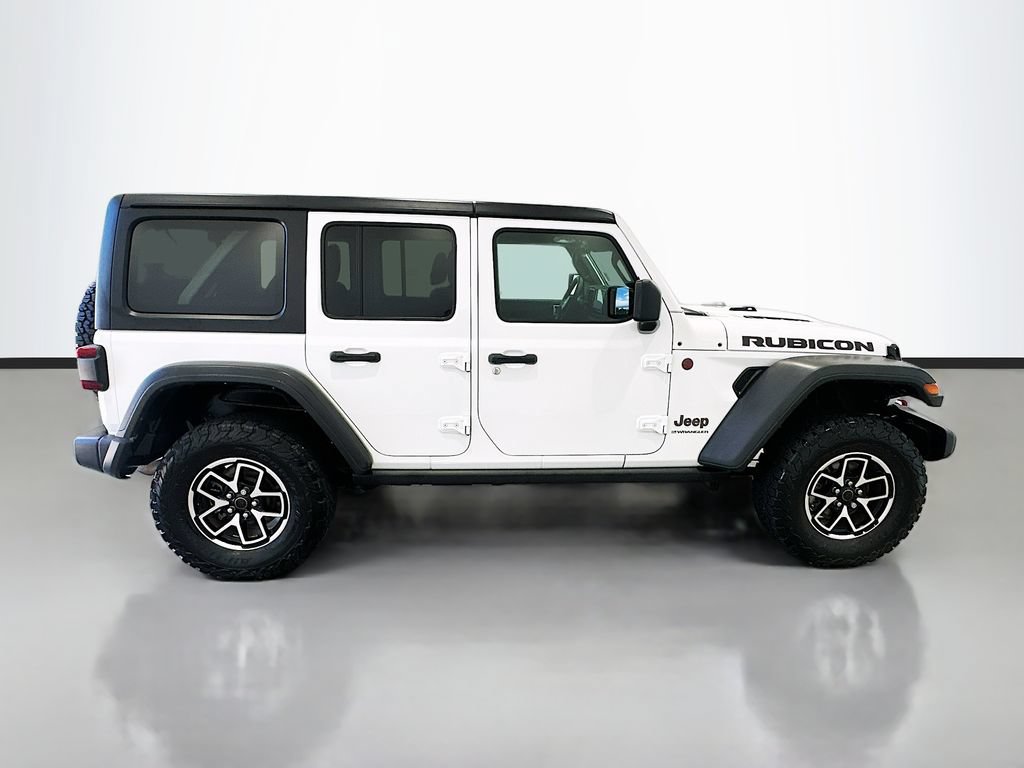 Used 2024 Jeep Wrangler Unlimited Rubicon AWD/4WD image 8