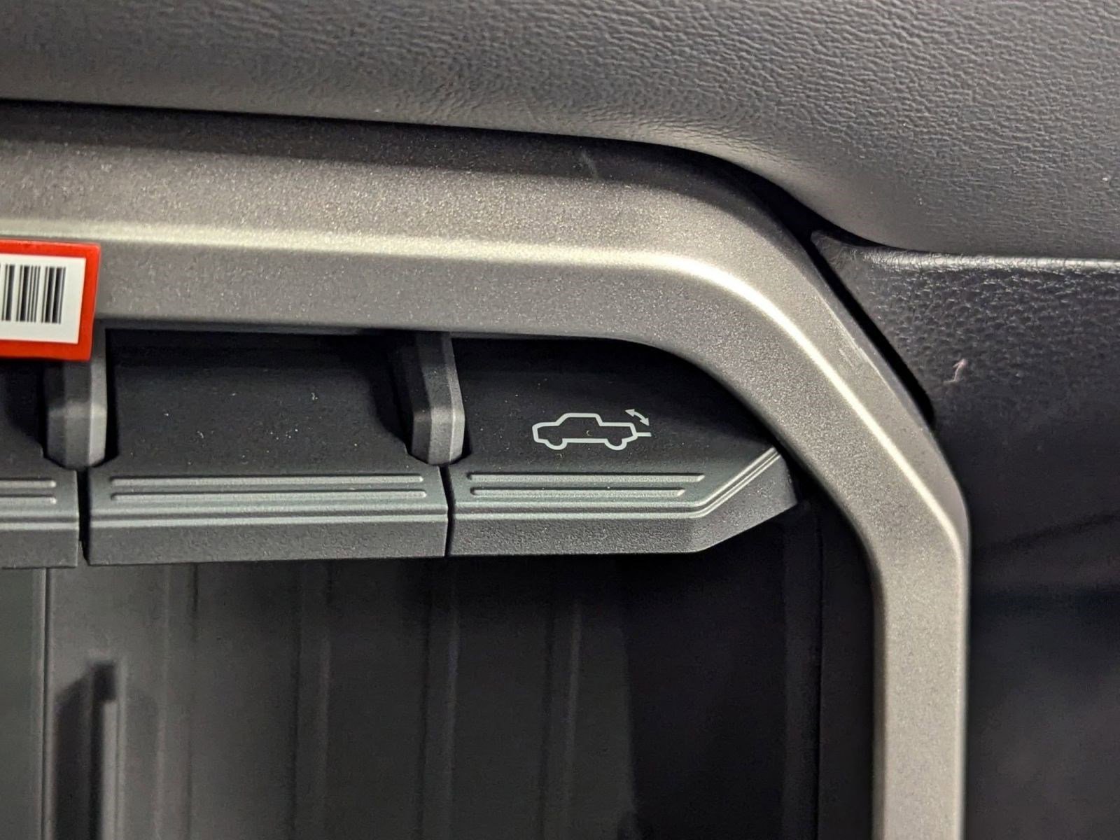 New 2026 Toyota Tundra Platinum image 32