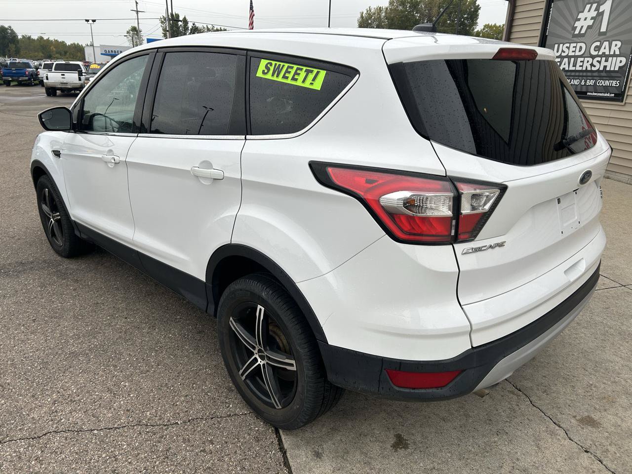 Used 2017 Ford Escape SE FWD image 7