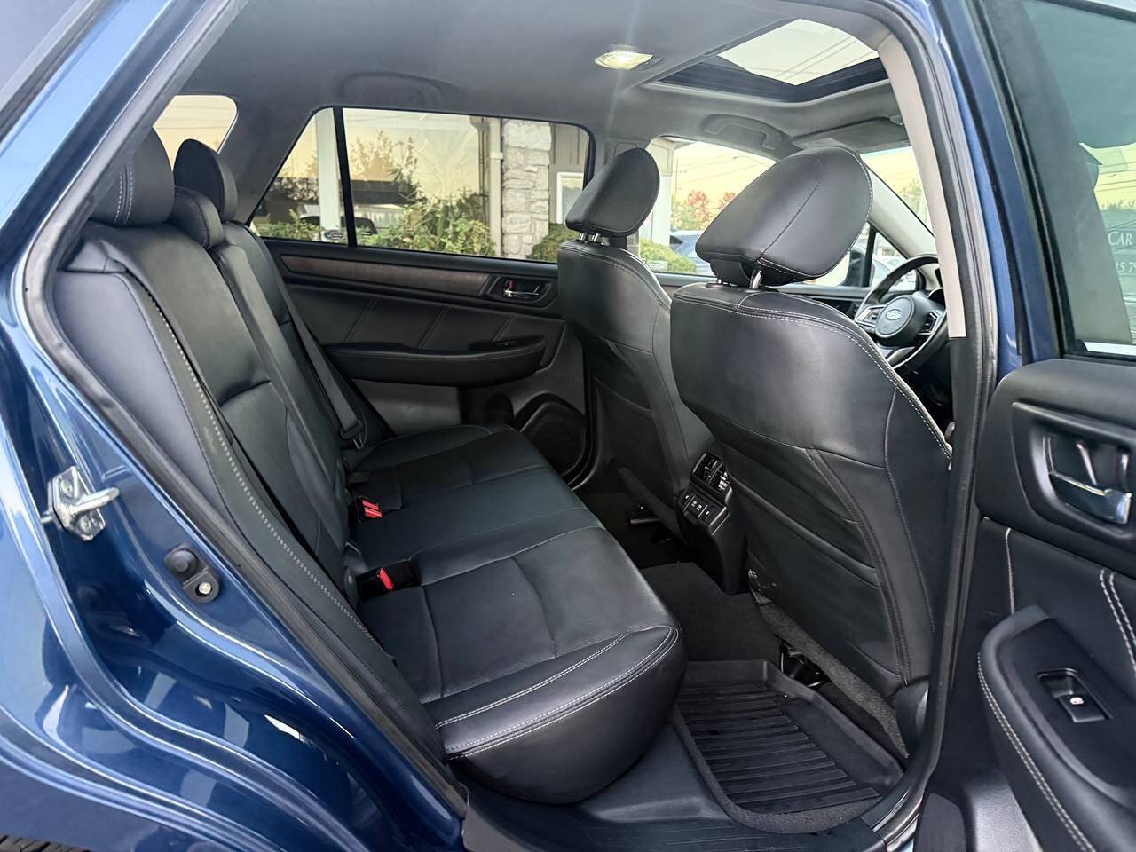 Used 2019 Subaru Outback 2.5i Limited w/ Popular Package #2 AWD/4WD image 19