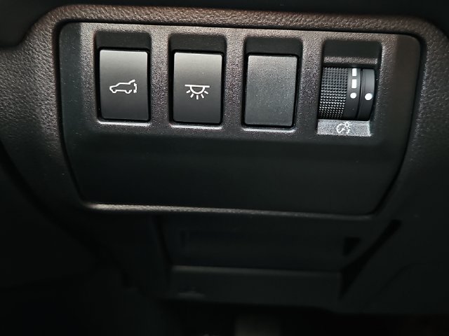 Used 2023 Subaru Ascent Touring AWD/4WD image 34
