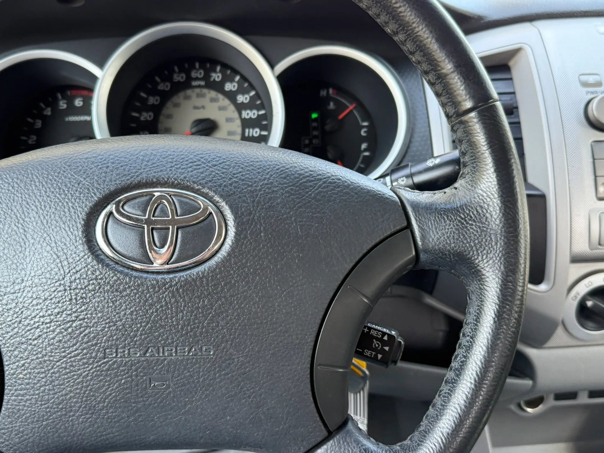 Used 2010 Toyota Tacoma 2WD Access Cab image 22