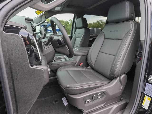 New 2026 GMC Sierra 2500 Denali w/ Denali Reserve Package AWD/4WD image 15