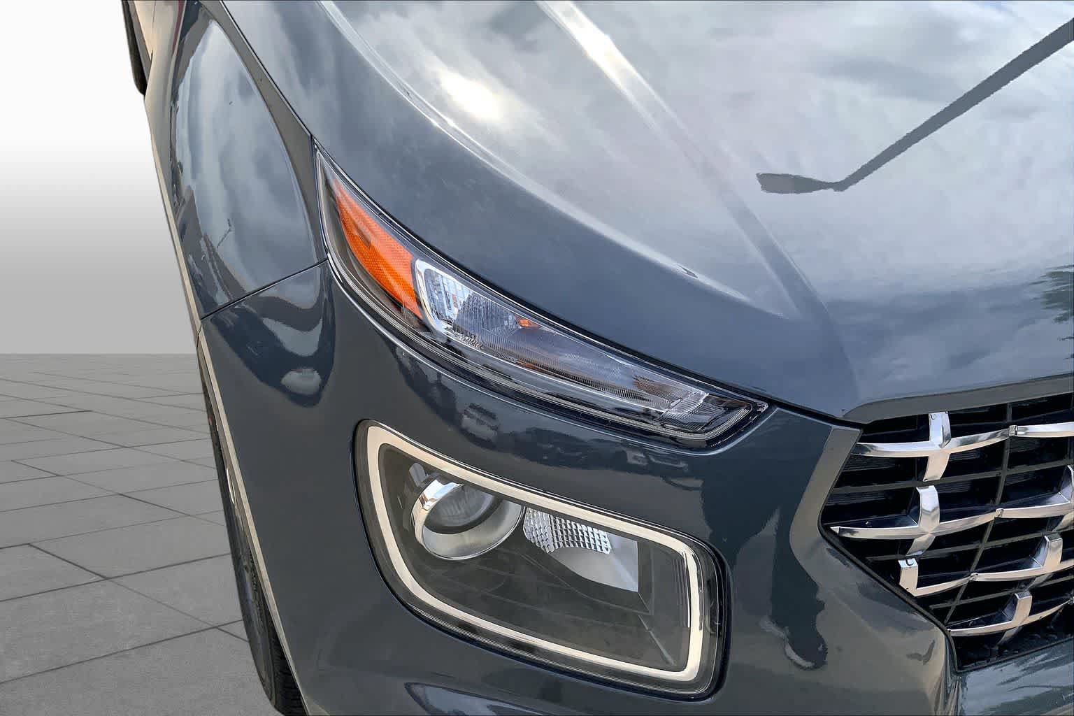 New 2026 Hyundai Venue SEL FWD image 13