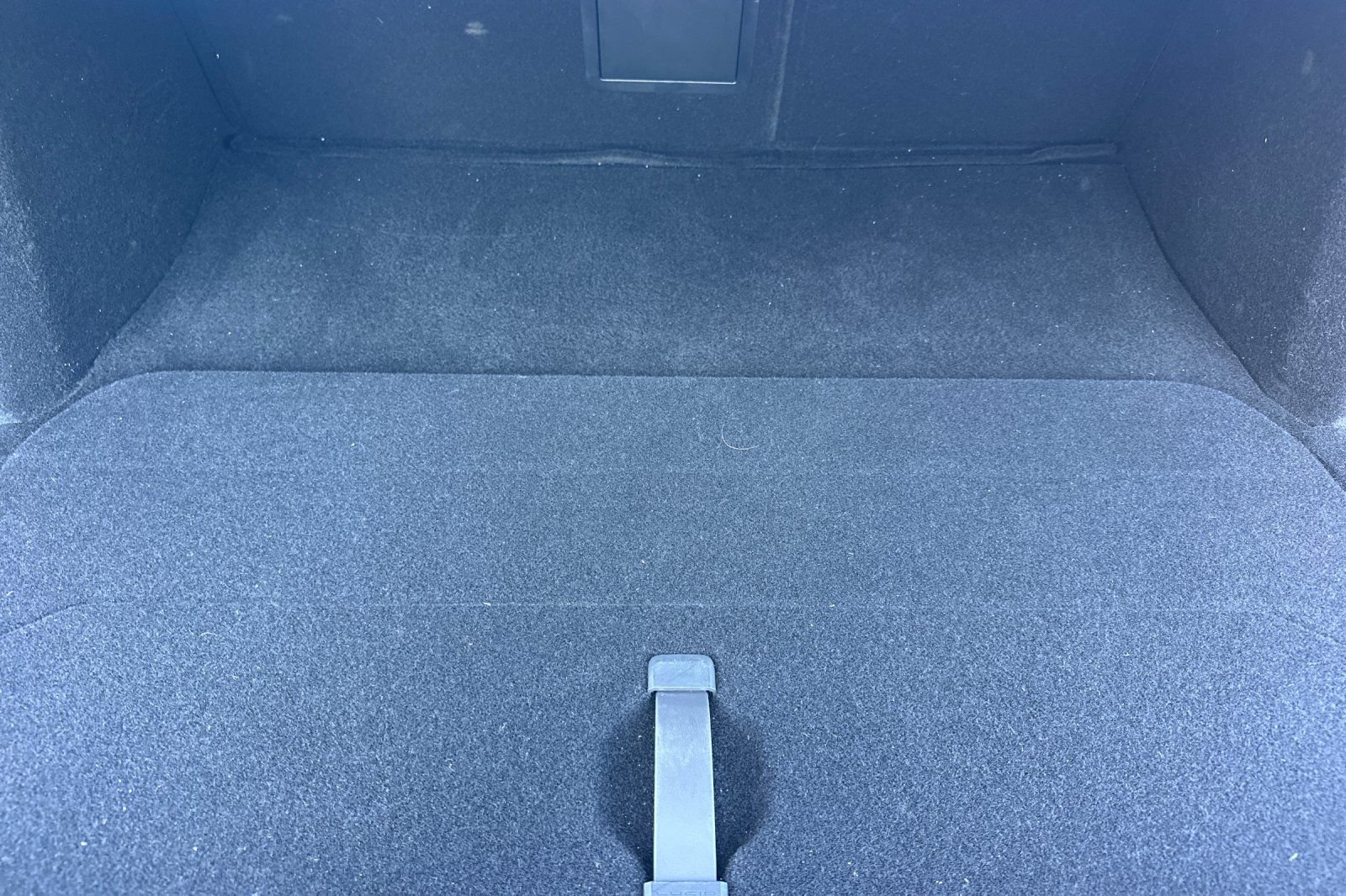 Used 2025 Lucid Air Pure RWD image 17