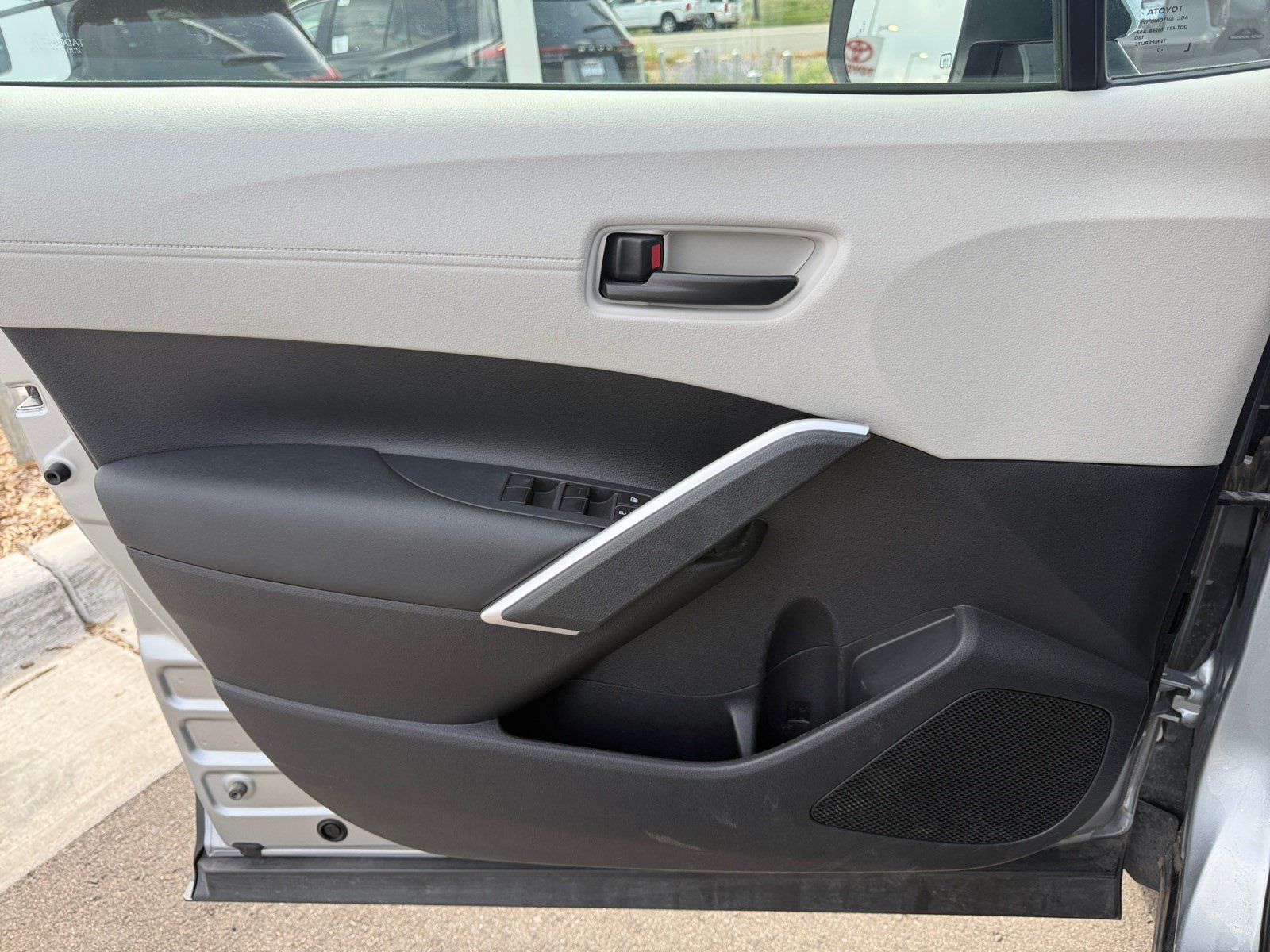 Certified 2023 Toyota Corolla Cross LE AWD/4WD image 13