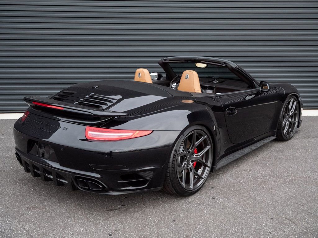 Used 2016 Porsche 911 Turbo image 24