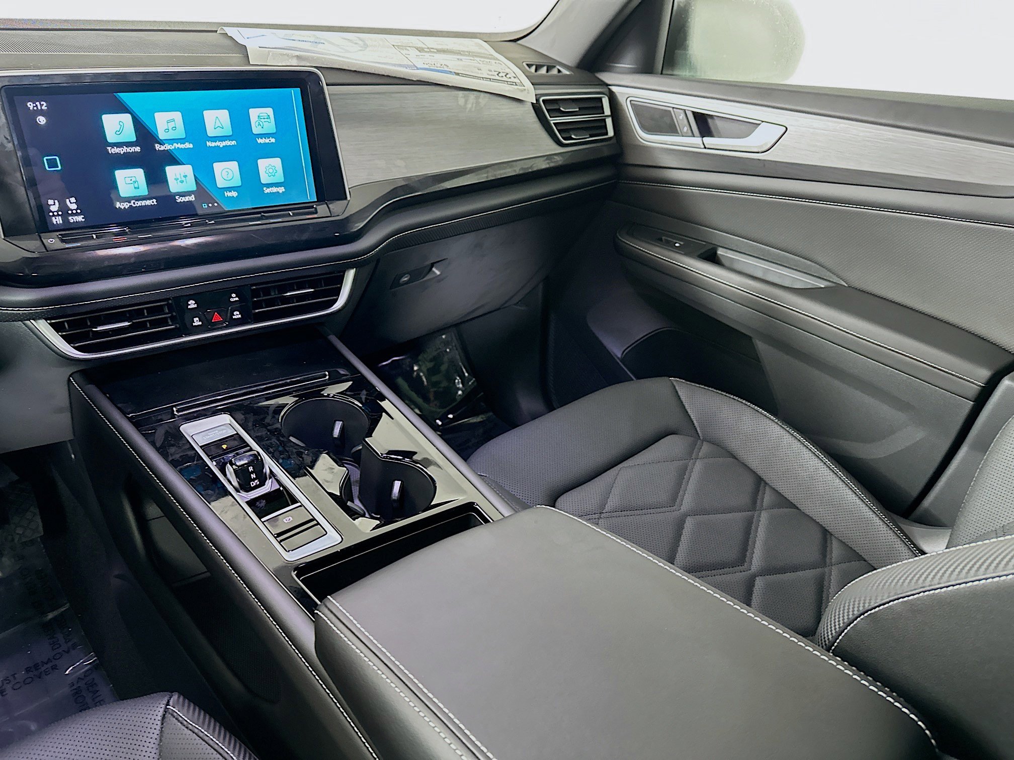 New 2026 Volkswagen Atlas Cross Sport SE image 22