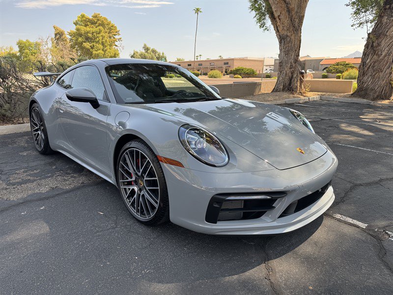 Used 2024 Porsche 911 Carrera 4S w/ Premium Package AWD/4WD image 33