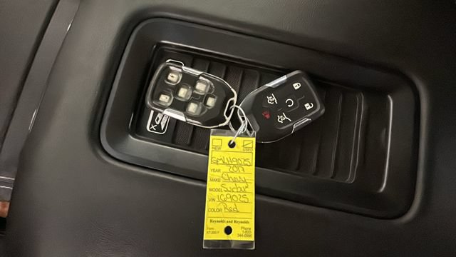 Used 2017 Chevrolet Suburban Premier AWD/4WD image 21