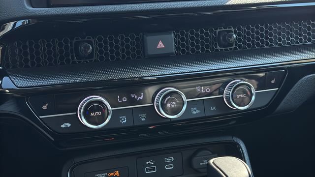 Used 2025 Honda CR-V EX-L image 16