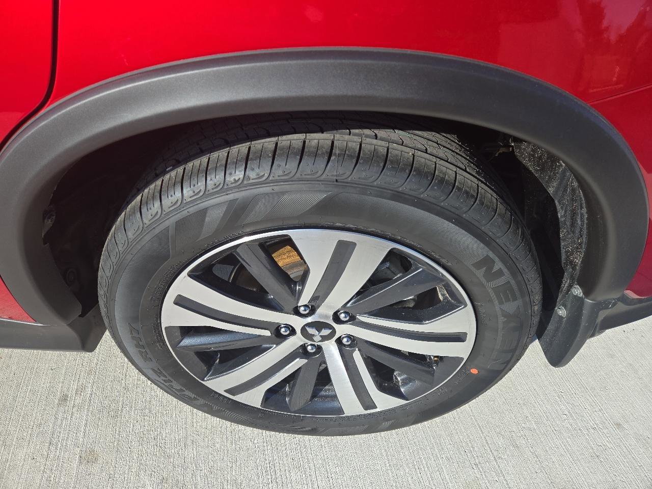 Used 2025 Mitsubishi Outlander Sport AWD image 7
