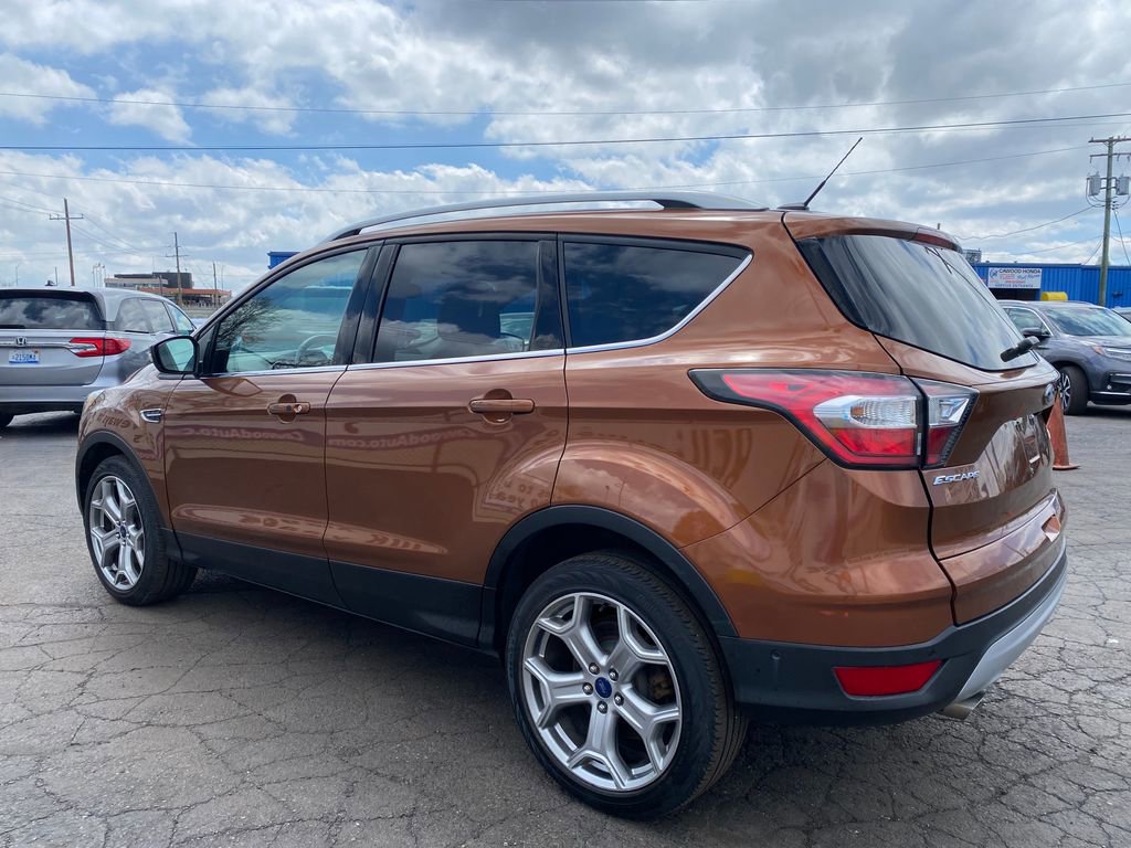 Used 2017 Ford Escape Titanium w/ Canadian Touring Package AWD/4WD image 6