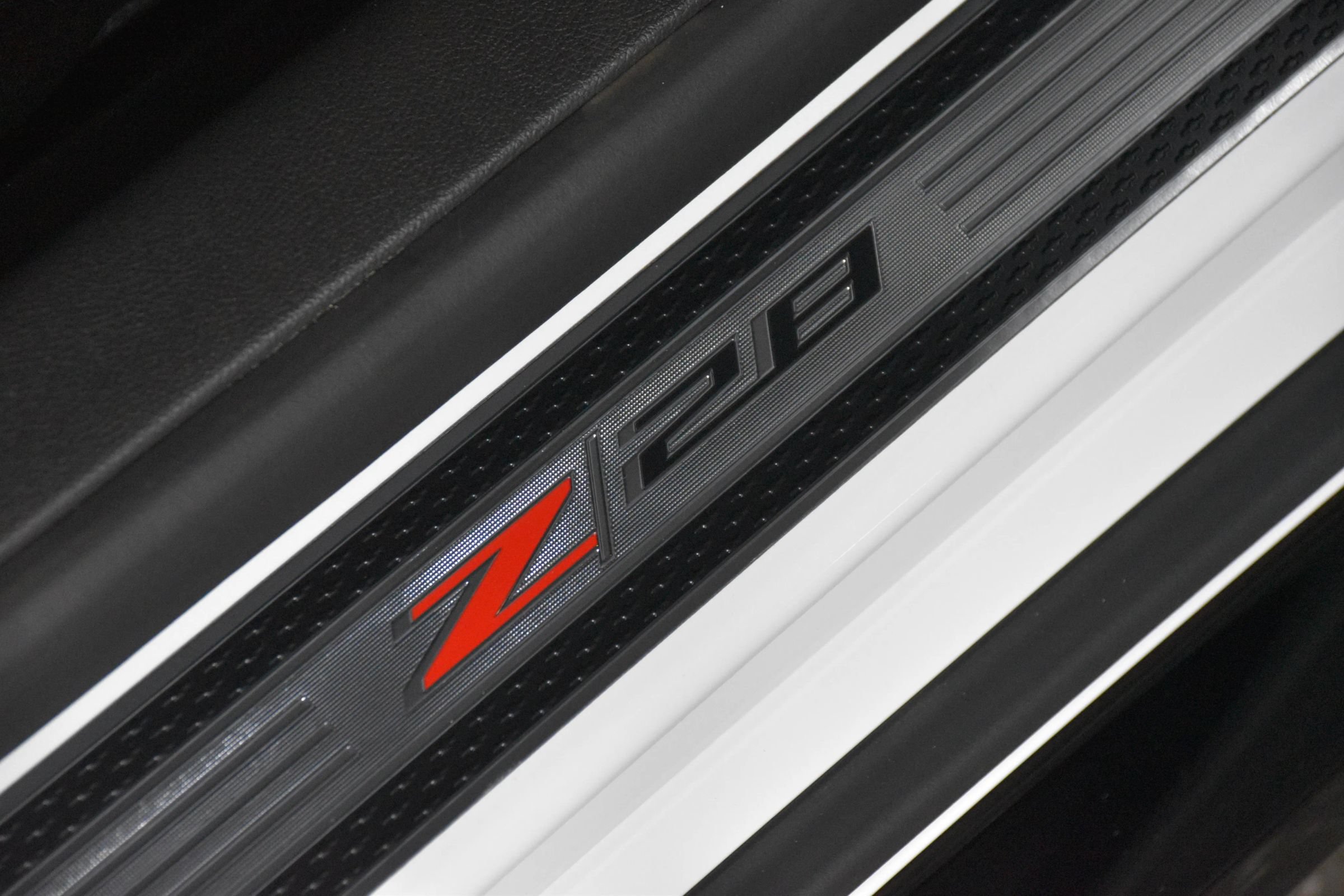 Used 2014 Chevrolet Camaro Z/28 RWD image 39