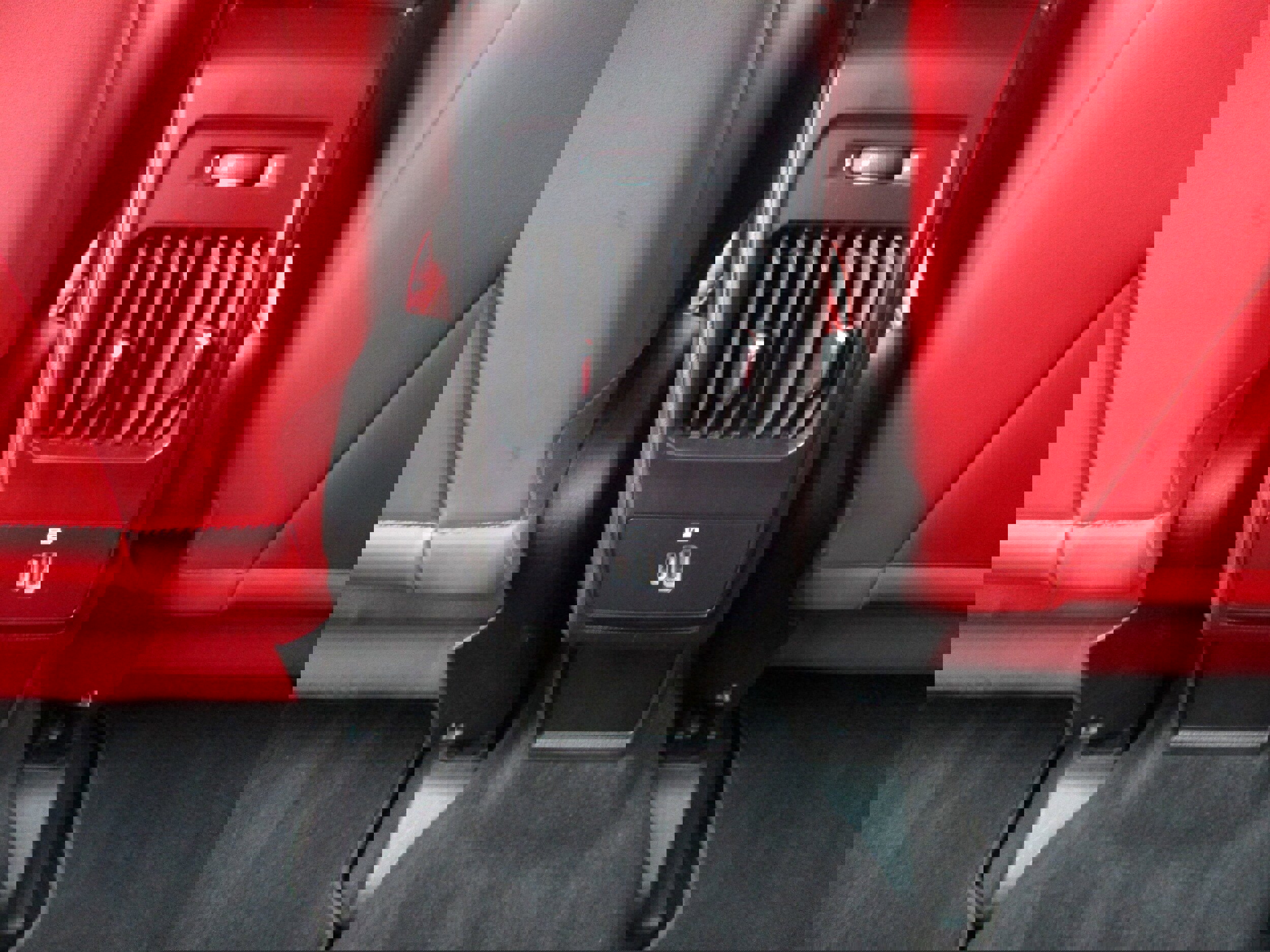 Used 2024 Dodge Hornet GT image 41