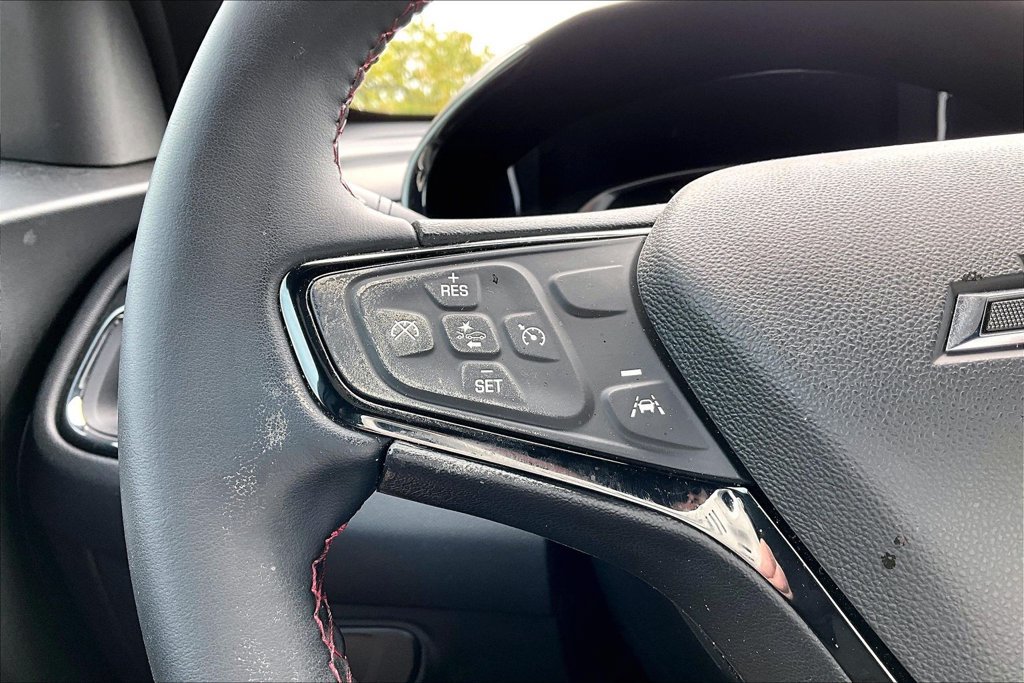 Used 2024 Chevrolet Equinox RS w/ LPO, Floor Liner Package FWD image 20
