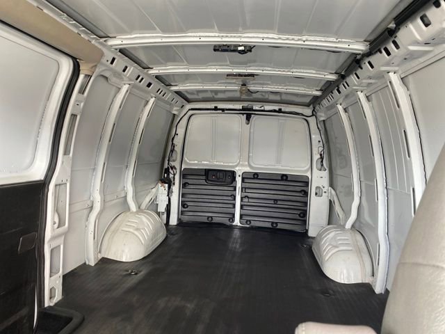 Certified 2024 GMC Savana 2500 Work Van w/ Driver Convenience Package image 13