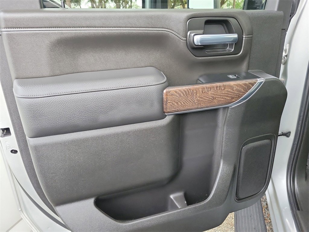 Used 2022 GMC Sierra 2500 Denali image 11