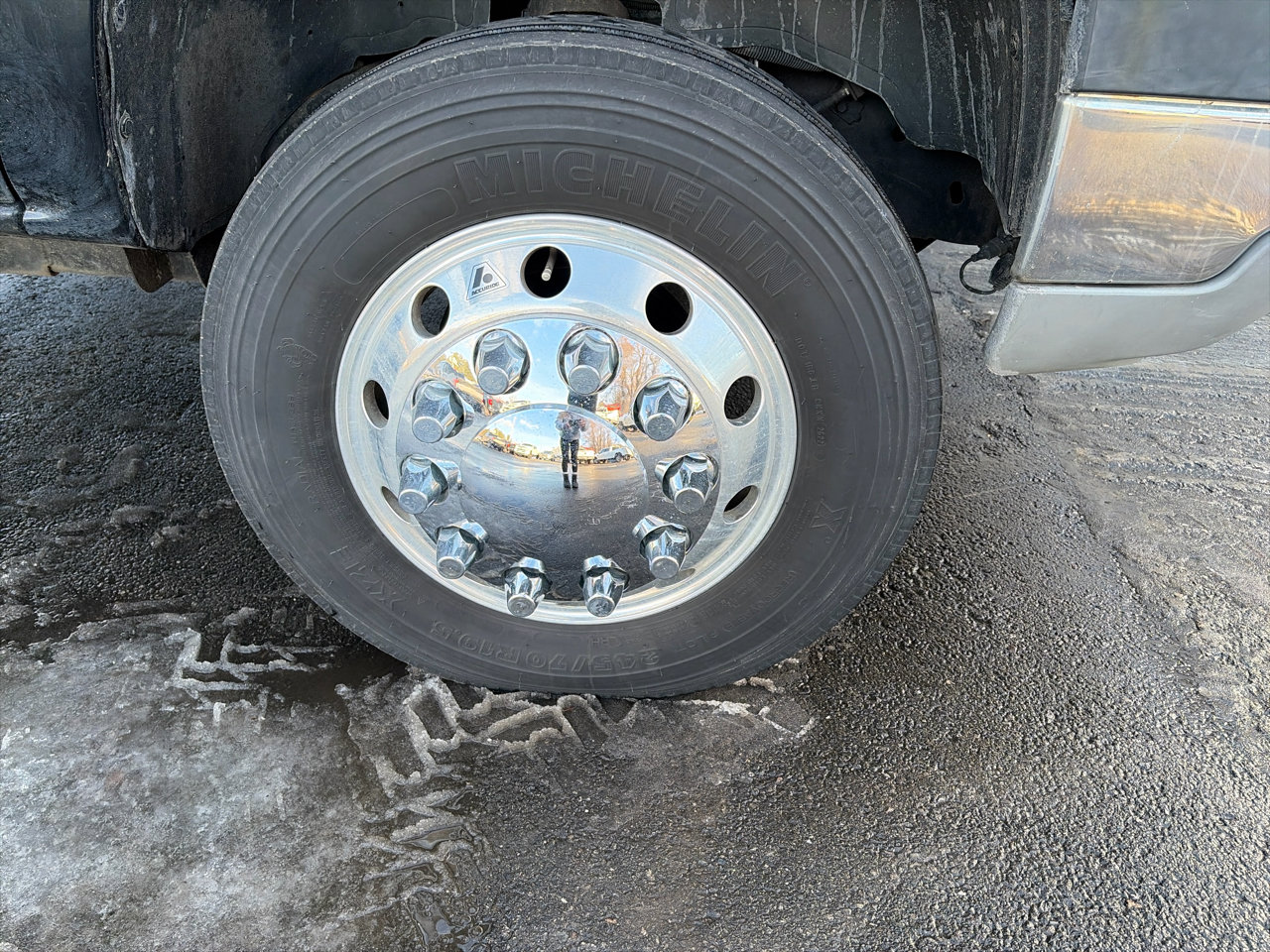 Used 2005 Chevrolet Silverado 3500 LT w/ Heavy-Duty Power Package image 17