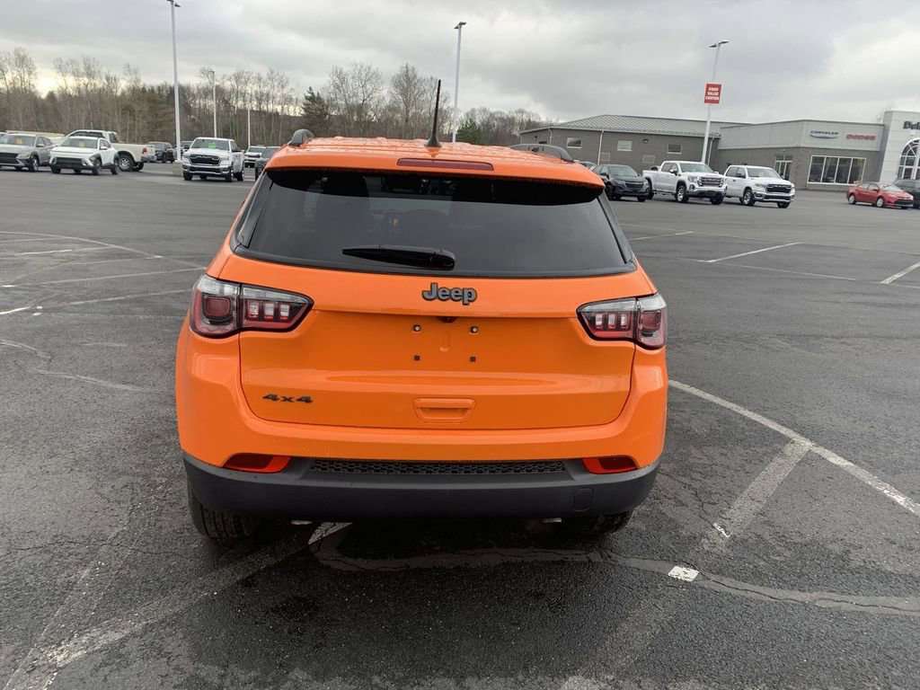 New 2026 Jeep Compass Latitude image 7
