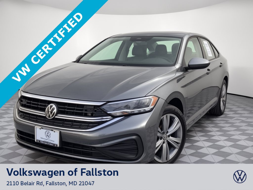 Certified 2024 Volkswagen Jetta SE