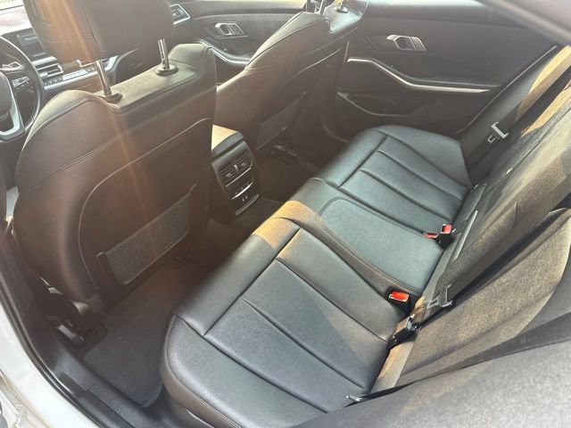Used 2021 BMW 330i xDrive Sedan w/ Premium Package AWD/4WD image 17