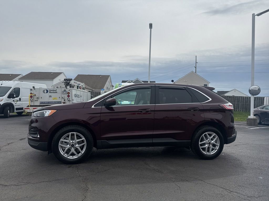Certified 2024 Ford Edge SEL w/ Convenience Package AWD/4WD image 12