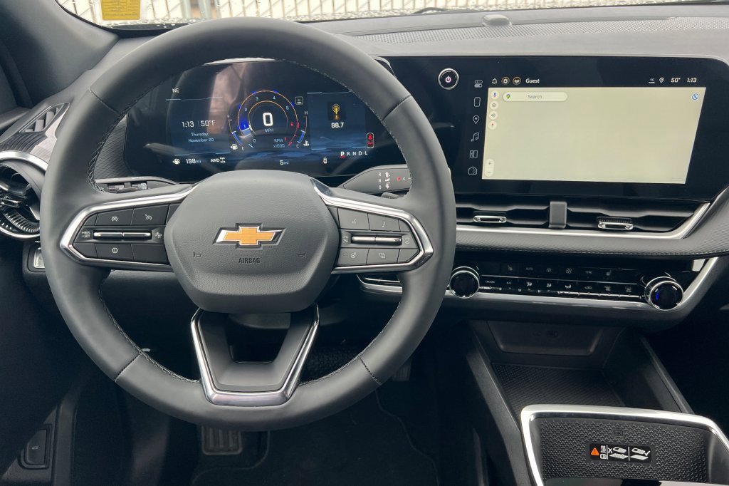 New 2026 Chevrolet Equinox LT w/ Convenience Package II image 11