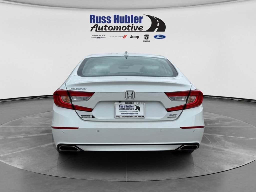 Used 2019 Honda Accord Touring image 4