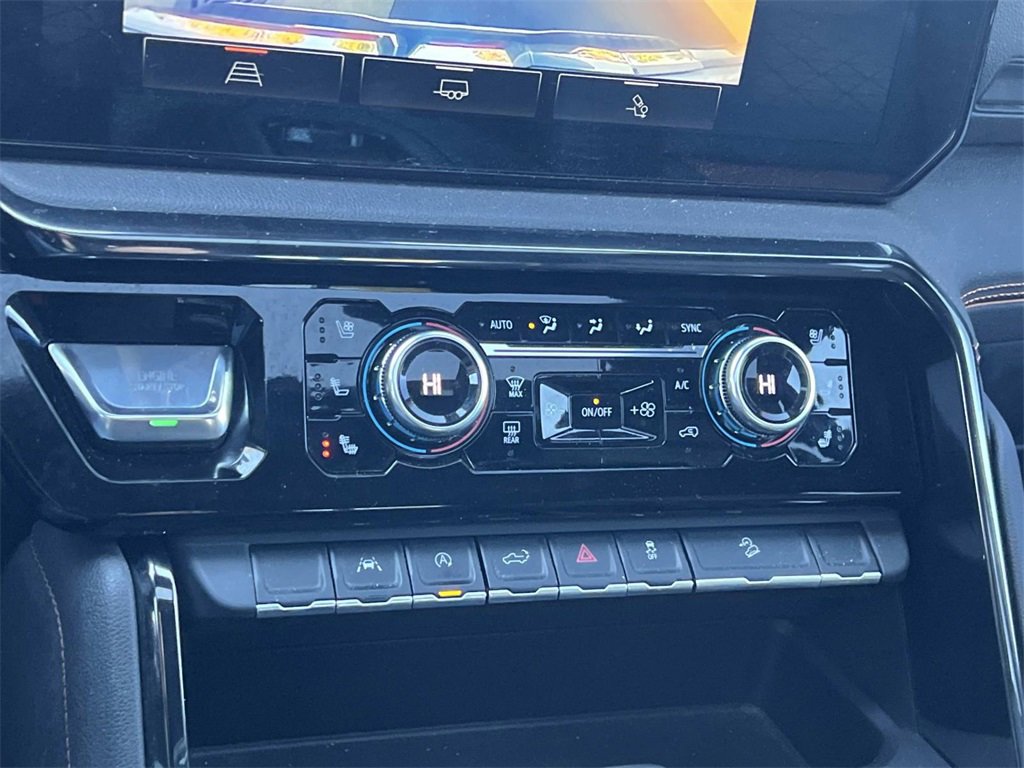 Used 2022 GMC Sierra 1500 AT4 w/ AT4 Preferred Package image 23