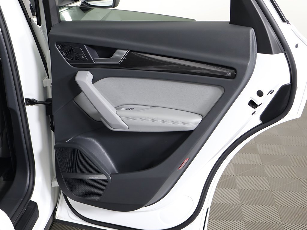 Used 2019 Audi Q5 2.0T Premium Plus w/ Premium Plus Package image 30